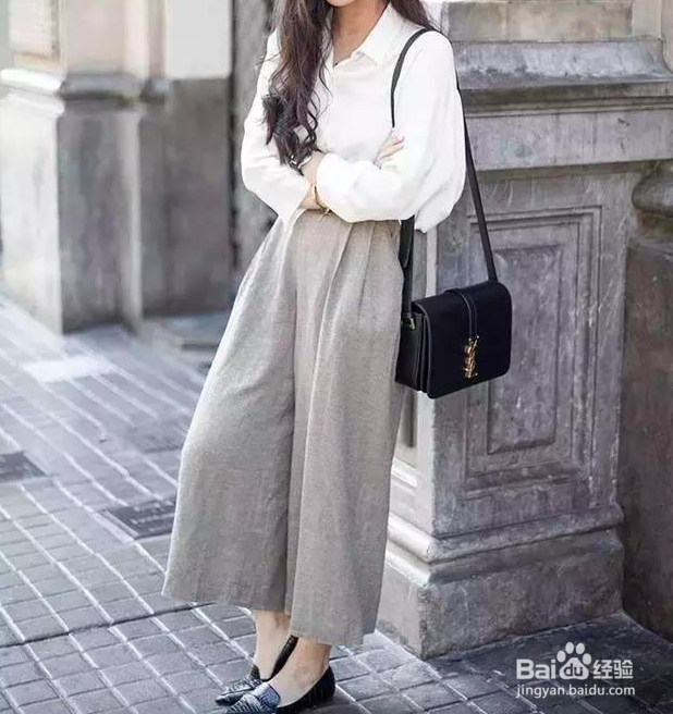 还在穿短靴高跟鞋?out!这才是时尚的打开方式