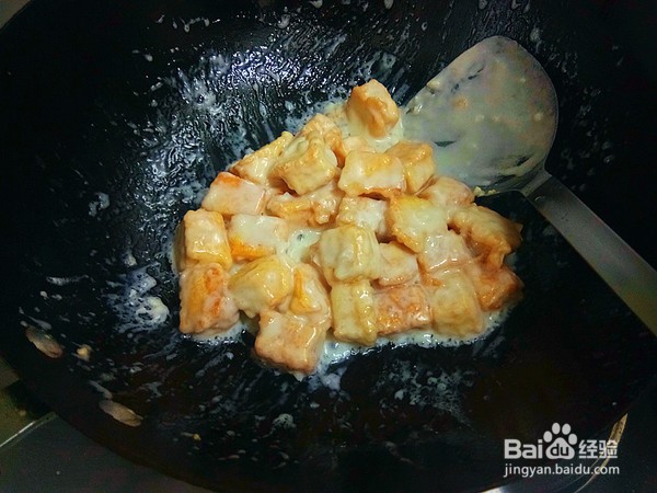 奶爆豆腐怎么做