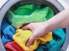 衣服上的纤维毛怎么去除