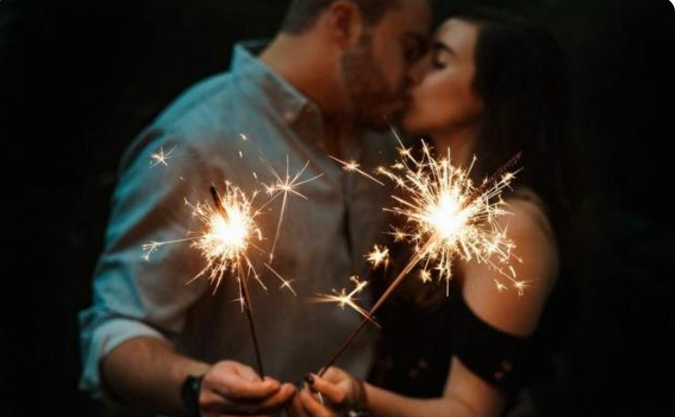 男人动了真情，会有什么表现