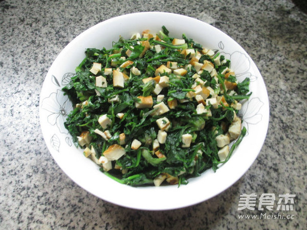 香干荠菜馅春卷