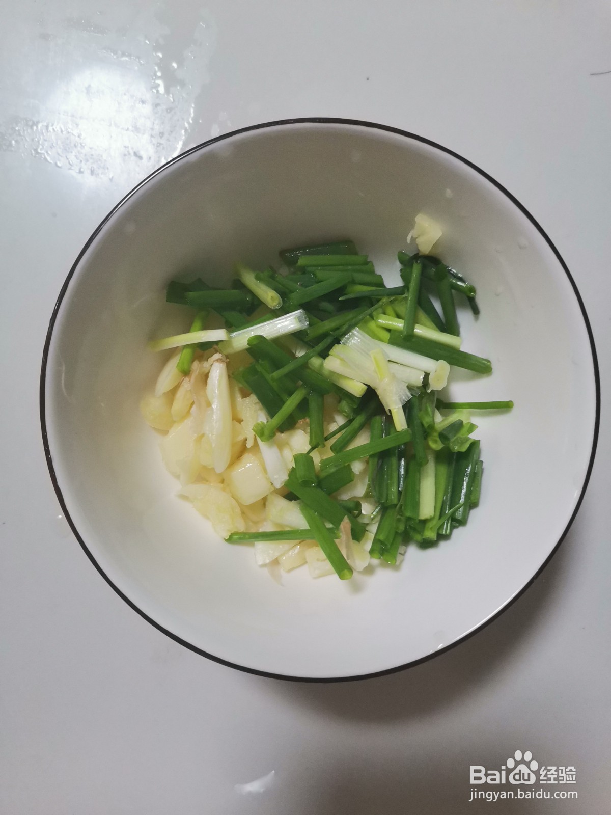 毛豆炒香干的做法