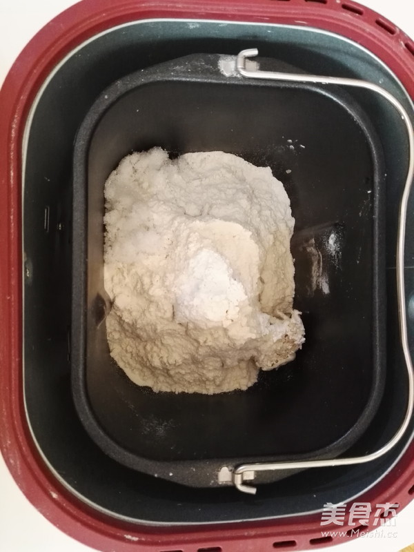 椰蓉牛奶花包