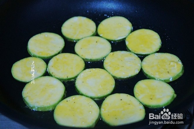 香煎西葫芦的做法