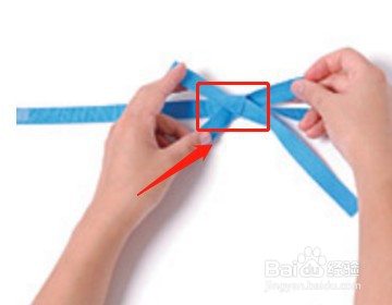 包装盒上的蝴蝶结怎么做