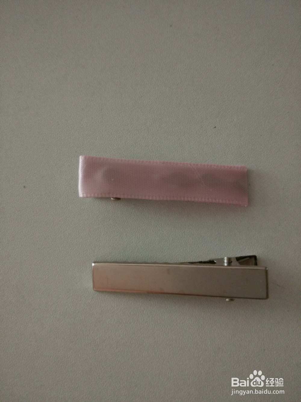 手工制作：粉色锻带蝴蝶夹（一）