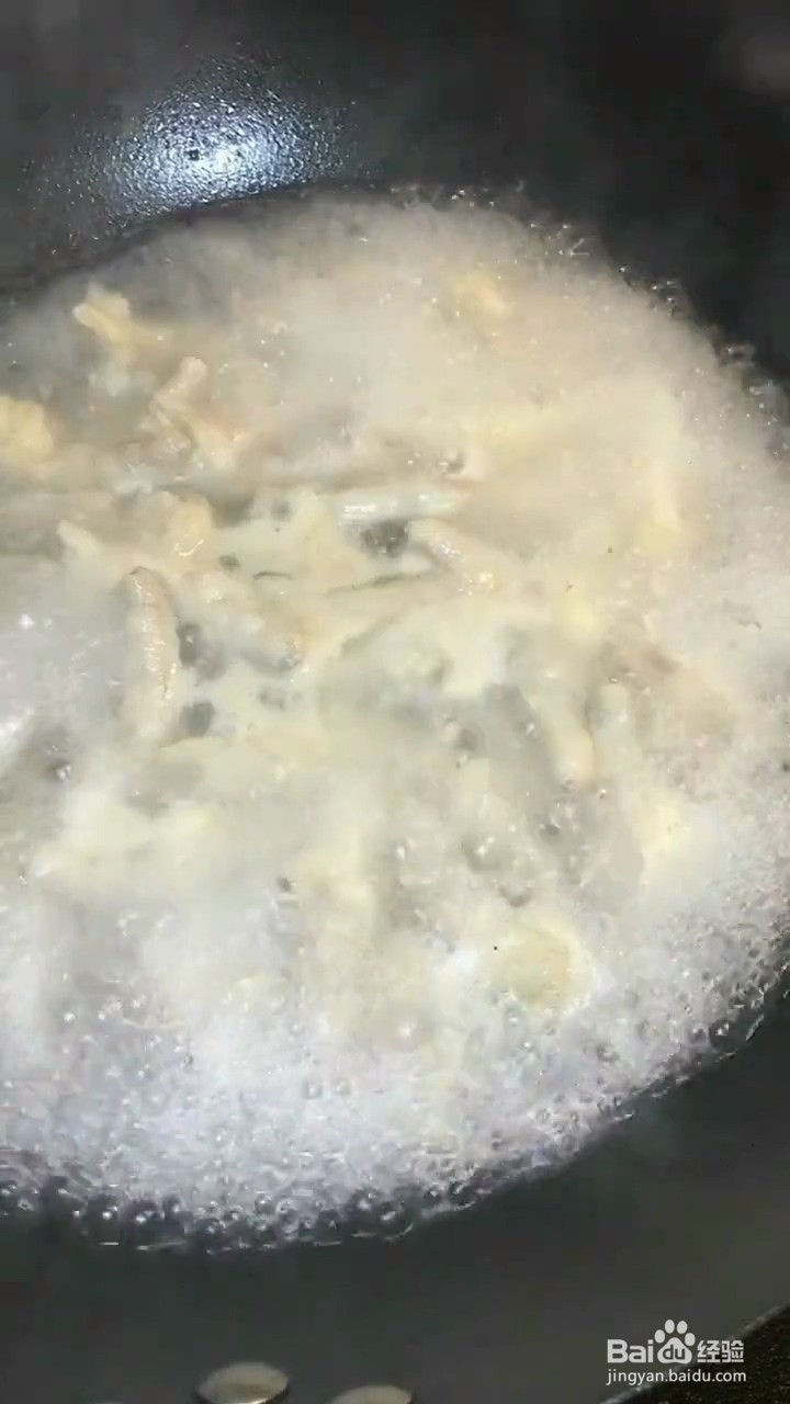 如何制作柠檬鸡爪