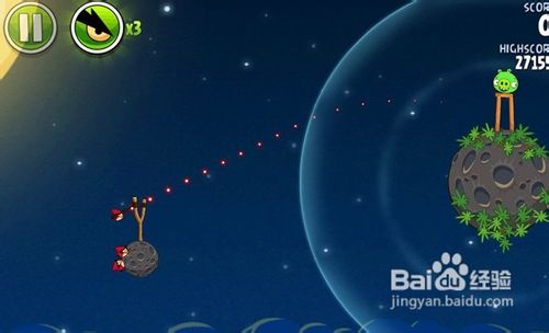 《愤怒的小鸟：太空版》通关技巧