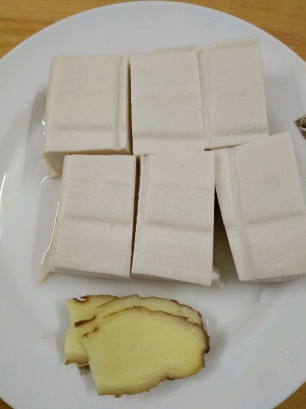 冬瓜侧鱼豆腐汤