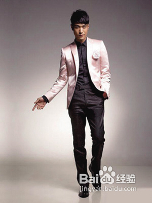 上海婚纱摄影教你时尚新郎如何着装