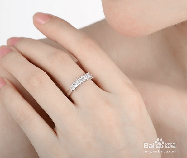 如何在网上选购性价比高的结婚钻戒?