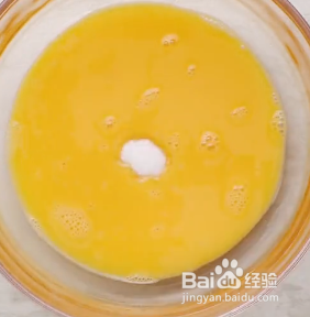 油煎玉米粑粑的做法