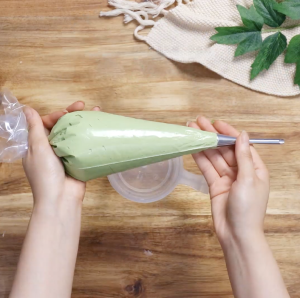 抹茶卡仕达奶油爆浆麻薯