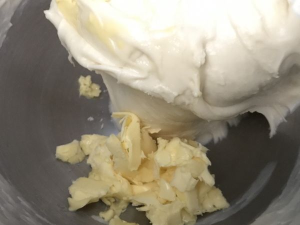 火腿流心芝士面包