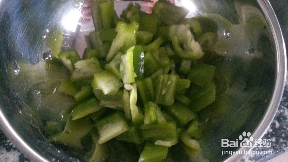 豌豆炒肉丁做法