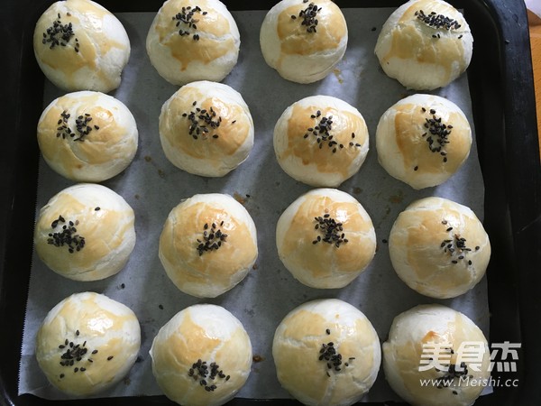 蛋黄酥的家常做法