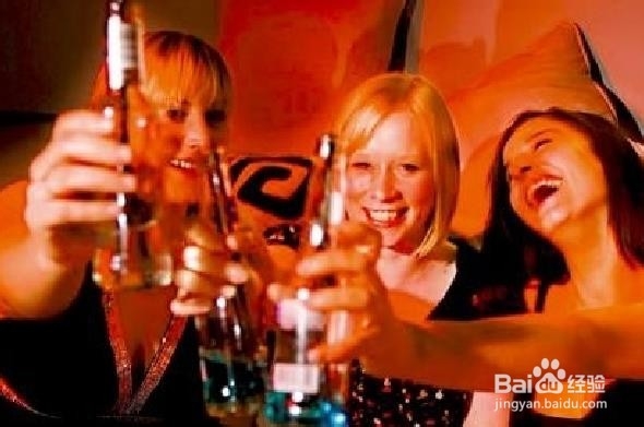 女性40以后饮酒对身体的影响