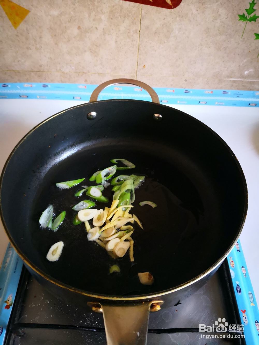 炒蚝油塔花的做法
