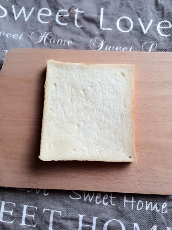 黄金芝士焗烤鸡蛋土司