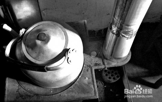 冬天如何用煤炉加热水取暖