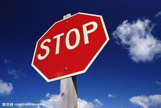 发生车祸该怎么办