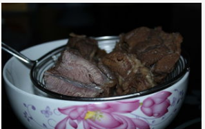 怎么卤牛肉不会散