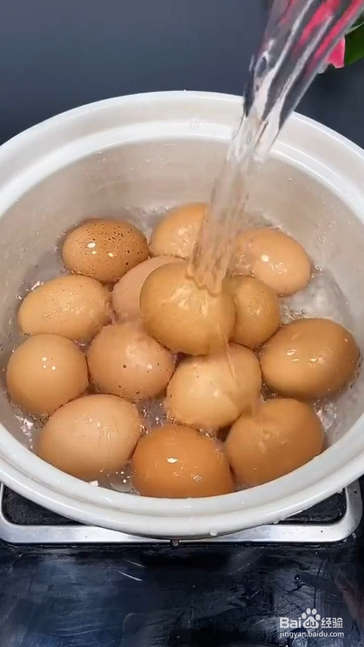 如何制作街边小吃好吃的卤鸡蛋