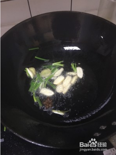 青椒炒鸡肝鸡胗