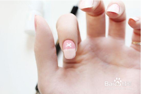 可爱乔巴美甲教程