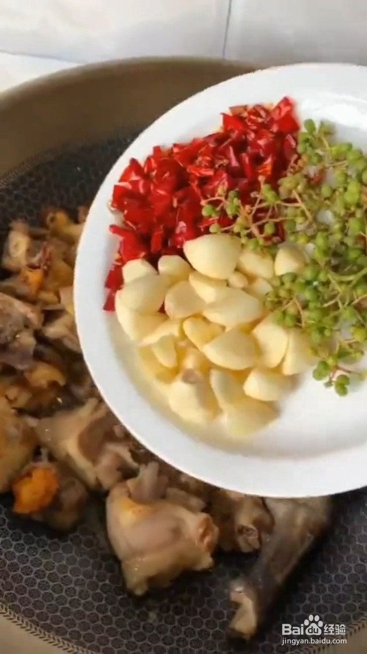 如何制作好吃家常版辣子鸡