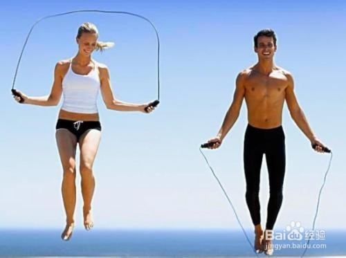 女生自己去健身房要如何训练？