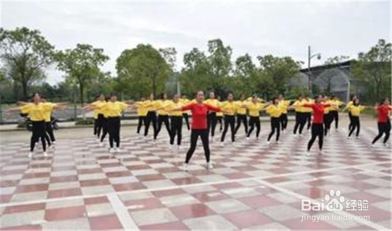 阳光下扩胸可以防癌