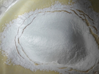 蓝莓糯米纸杯蛋糕的做法