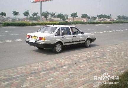 武汉学驾照一般多少钱