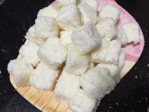 牛奶和椰蓉速拼的小方法，超简单又好吃的教程