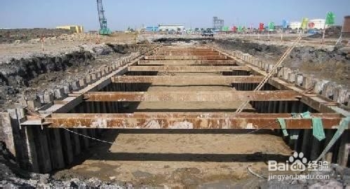 建基钢板桩的作用