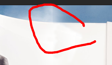 PS利用素材图快速拼出箱包皮具的海报背景