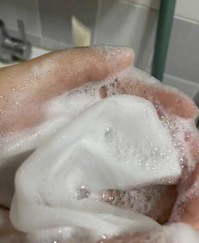 春季“懒虫油皮女孩”的百元内平价洁面分享