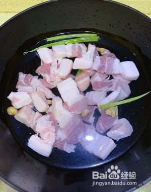 食补佳品超好吃的萝卜烧肉的做法