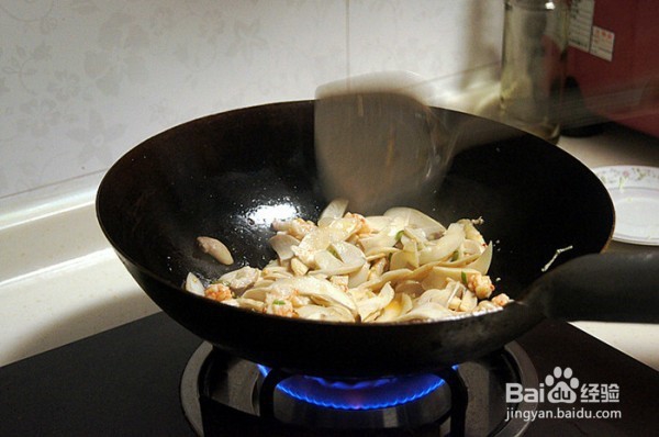 虾仁炒杏鲍菇的做法