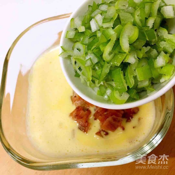 宝宝辅食  培根香葱鸡蛋饼