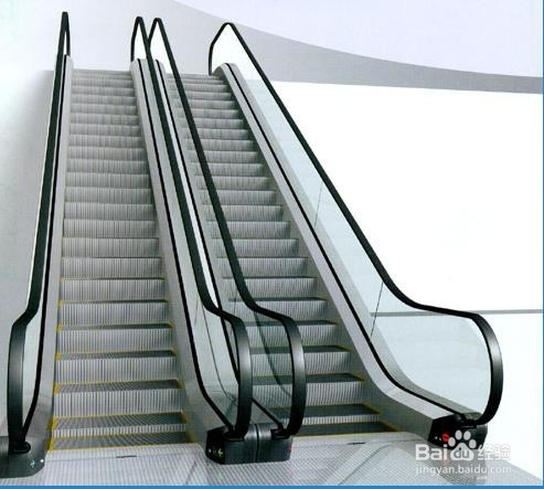 自动扶梯“夹人”，我们该如何安全乘坐