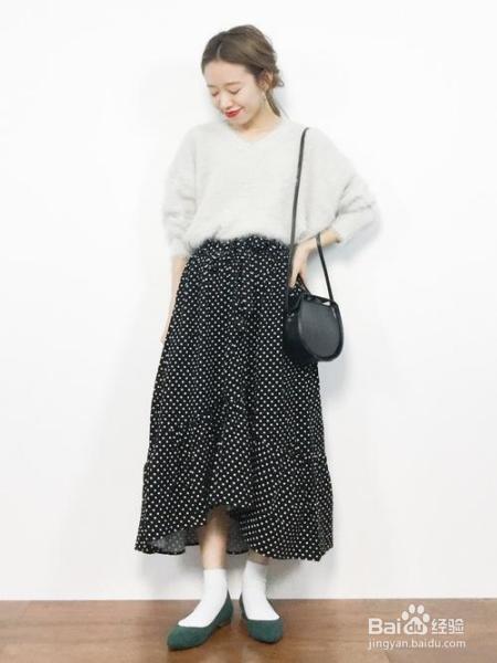 随时都要装COOL！以黑色为基调的日系灰阶穿搭