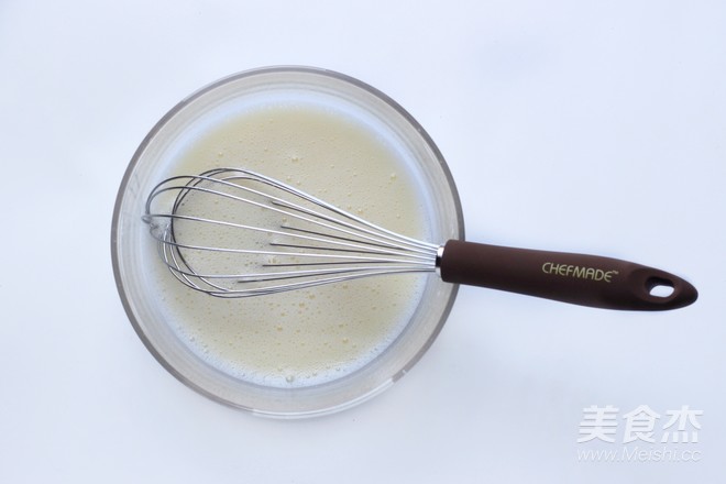 奶黄馅冰皮月饼