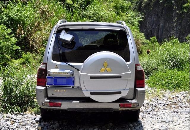 纯进口才36万，6缸全系3.0L+全时四驱，无奈停产