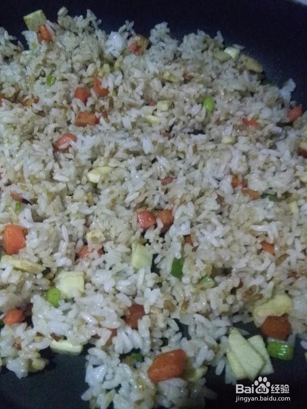 冬笋胡萝卜蒜薹炒饭