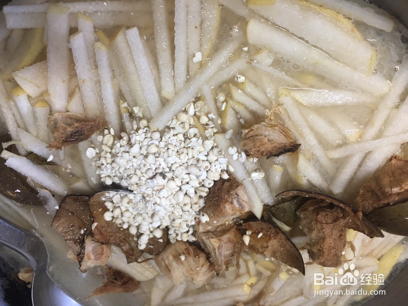 简易古法秋梨膏的做法