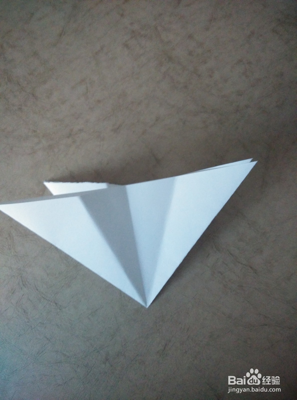 亲手制作雪花剪纸