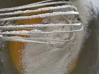 巧克力奶油纸杯蛋糕怎么做