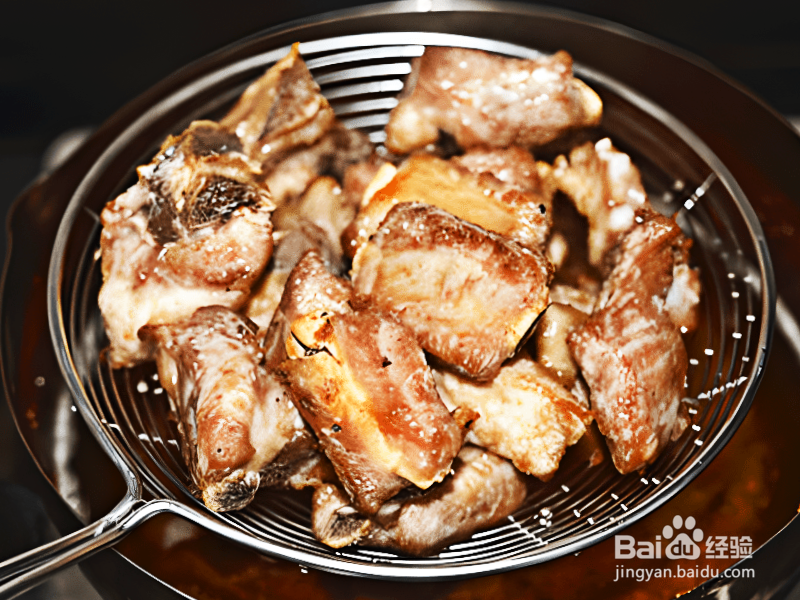 如何做家常香辣排骨